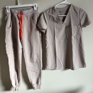Figs Boulder or Sandstone Women's Scrub Set XXS/XXSP